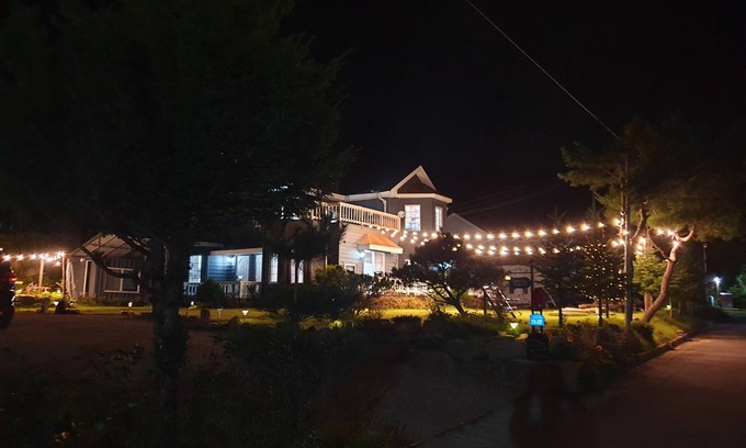 Bongpyeong Condo | Under Hill Pension