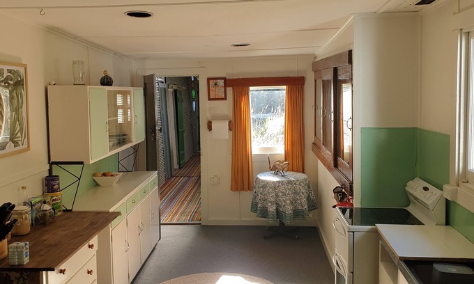 Tullah House | Unique 3 Bedroom House on 1/2 Acre Property