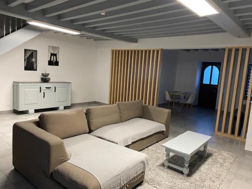 Dampierre-sous-Bouhy House | Unique and quiet house with beautiful terrace