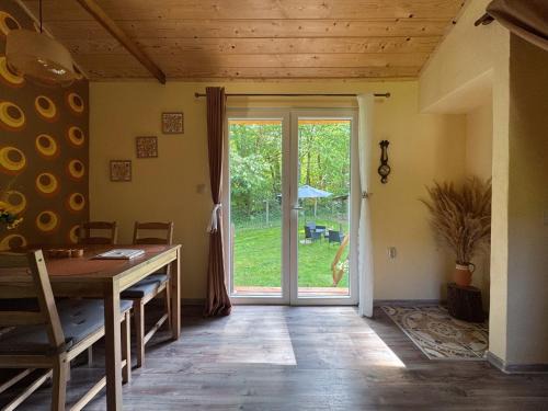 Modry Kamen Apartment | Unique Dutch Retro House "Stará Láska" - Natural Slovakia
