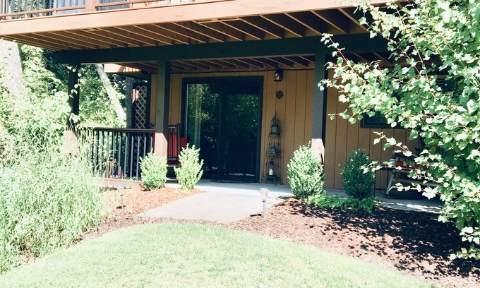 Missoula Apartment | Unique one bedroom or more lodge experience. Convenient and tucked away!