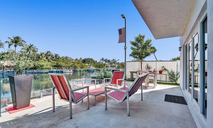 Deerfield Beach Apartment | Unique Retreat - Unit A: Cozy First-Floor Oasis