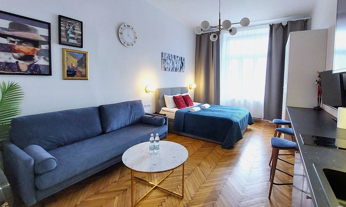 Wesoła Zachod Apartment | UNIQUE Style Apartments Old Town