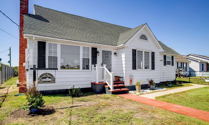 Tangier Cottage | Unique Tangier Cottage w/Chesapeake Bay Views!