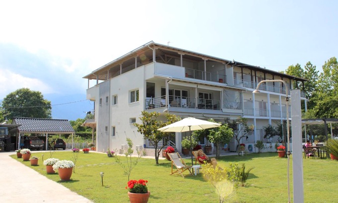 Skotina Apartment | Uniquely situated holiday flat, directly on the fine sandy beach, with far-reach
