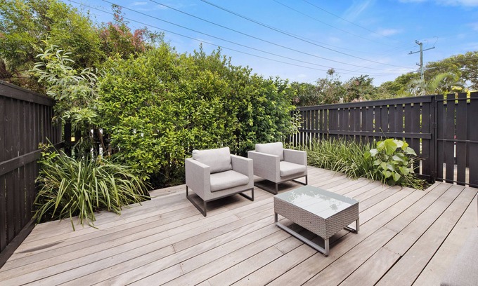 Sunshine Beach Apartment | UNIT 3 Pacific Ave Sunshine Beach