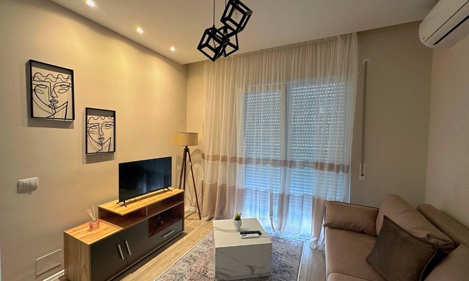 Kamez Apartment | Univers City RESIDENCE 2+1 Apartment near Tirana International Airport