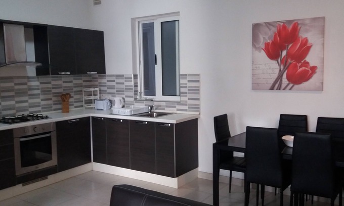 Msida Apartment | University Heights 2-Bedroom Cosy Apartment