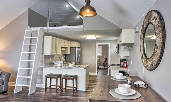 Lorain Apartment | Updated Lake Erie Home ~ 34 Mi to Cedar Point!
