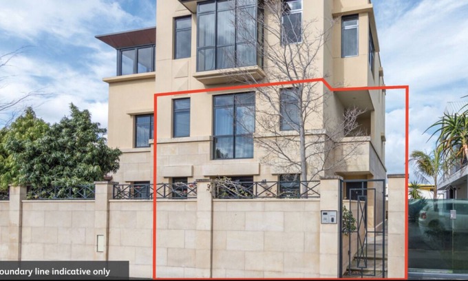 Palmerston North Apartment | Upmarket Palmerston North CBD Apartment