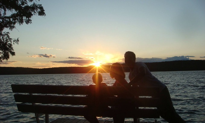 Stambaugh Cabin | Upper Peninsula Lakeside Cabin on Chicagon Lake - Great Fishing, Swimming & Golf