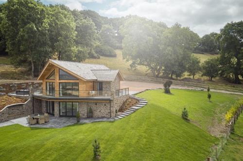 Montgomery House | Upper Tumble Cottage