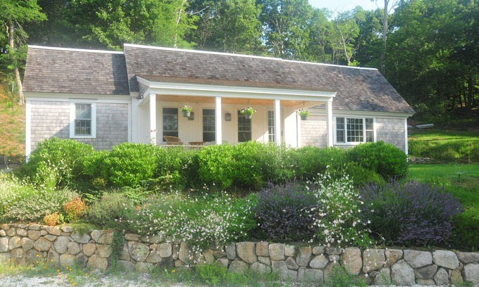 Truro Cottage | Upscale, newly renovated cottage, 10 acres/farm/near Ocean Beach