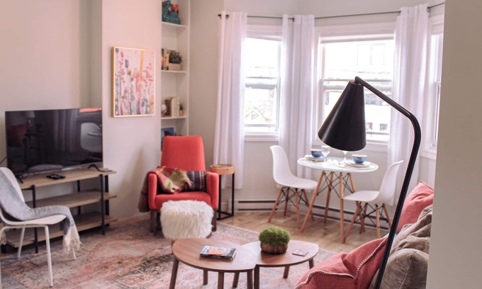Downtown St. John's Apartment | Upstairs Charming Retreat