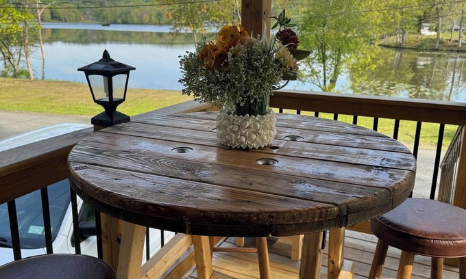 Nassau House | Upstate Lake house Retreat-king bed, fire pit, fireplace,kayak, boat cruise