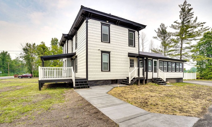 East Syracuse Apartment | Upstate New York Golf Course Vacation Rental!