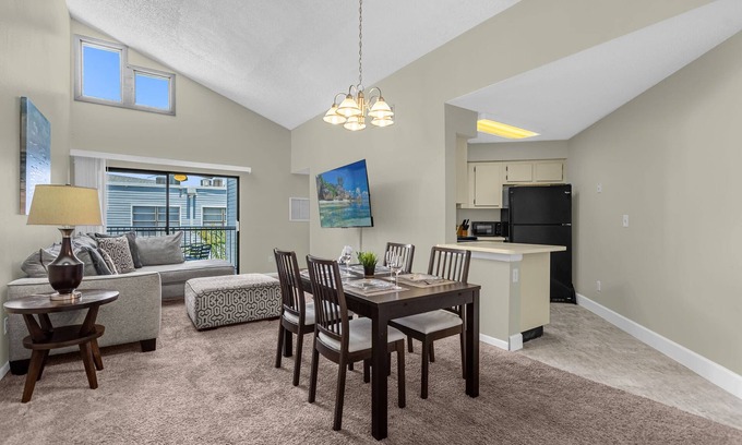 Ventura Apartment | Upstay - Family Condo at Ventura Golf Country Club