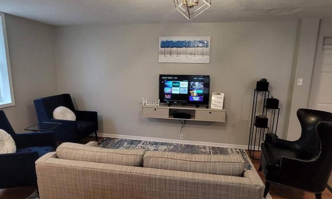 Grand Rapids Apartment | Urban Bungalow - Family Downtown Retreat