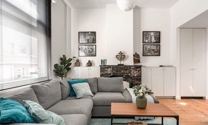 Elisabethbegijnhof House | Urban Comfort: Central 2-BR Townhouse for 6