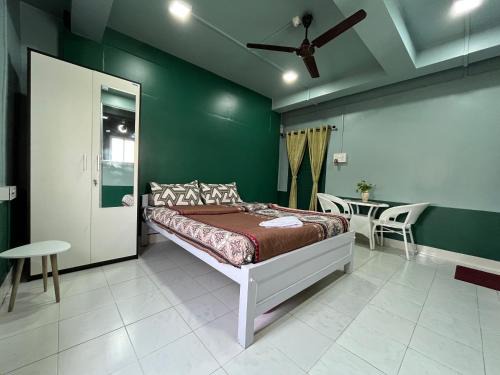 Gauhati Apartment | *URBAN HOME*- A Terrace Garden Studio Unit