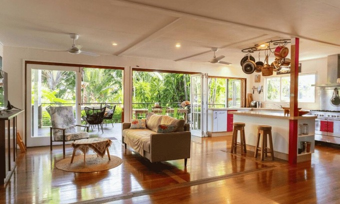 Edge Hill House | Urban Jungle Townhouse