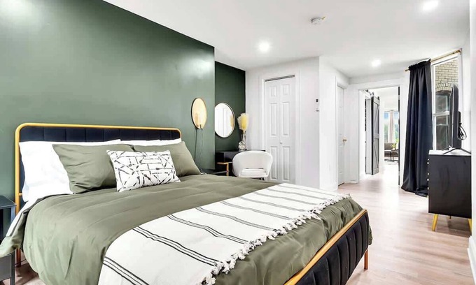 Seward Place Apartment | Urban Nest #5 | Penthouse Suite with Skyline Views
