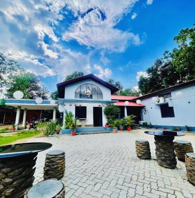 Gauhati House | Urban Villa
