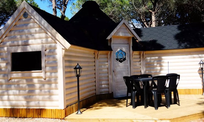 Bizanet Ski Chalet | Ushuaïa Villages Camping Figurotta * - Kota, Nordic bath & Sauna + welcome gift 2 to 5 people - 2 pers. included in the tariff