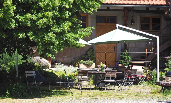 Auernhofen Apartment | Vacation apartment "Hasennestle" on the organic farm