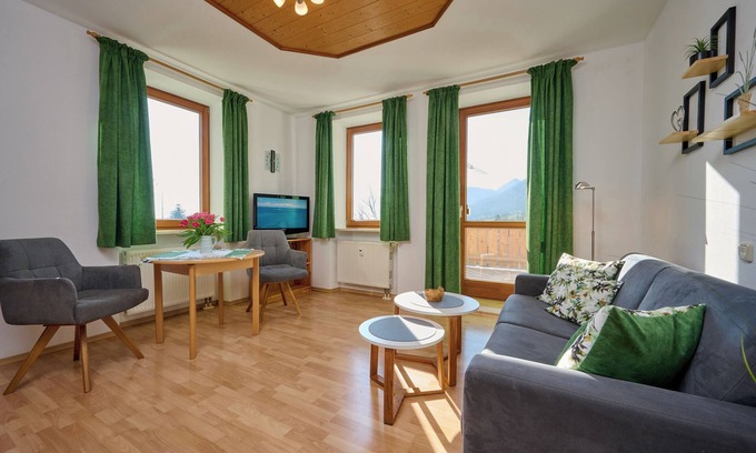 Bernau am Chiemsee Apartment | Vacation apartment Chiemsee for 1-2 persons (50 sqm, upper floor)