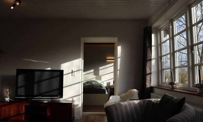 Hattstedtermarsch Apartment | Vacation apartment - Diekblick - Kleiner Deichhof - 2 bedrooms - 60 m² - directly on the dyke