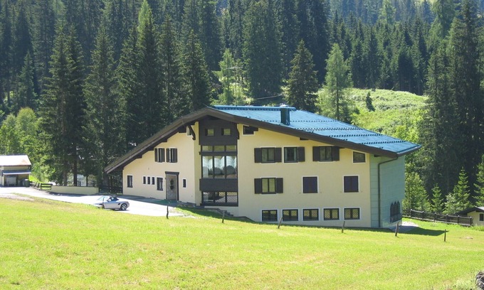 Muehlbach Am Hochkoenig Apartment | Vacation apartment in Hochkönig, hiking possibilities just in front of the door