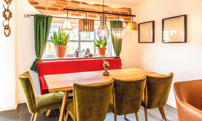 Pfreimd Apartment | Vacation apartment 53sqm with tiled stove