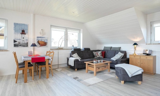 Groemitz Apartment | Vacation apartment/apartment for 2 guests with 77m² in Grömitz (287385)