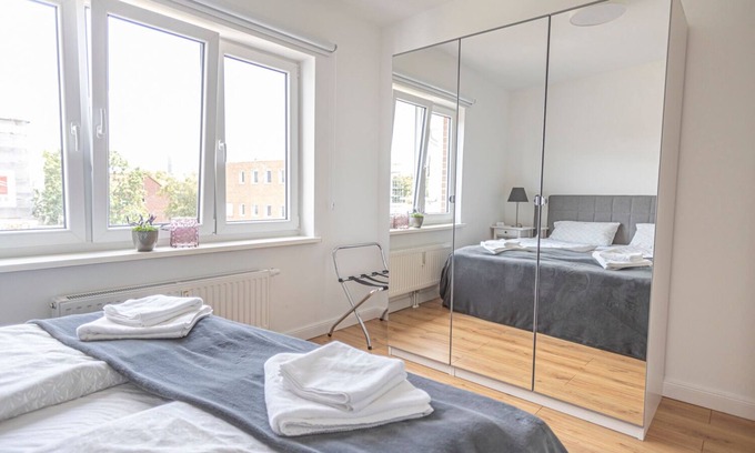 Barmbek-Sued Apartment | Vacation apartment/apartment for 5 guests with 71m² in Hamburg (151164)