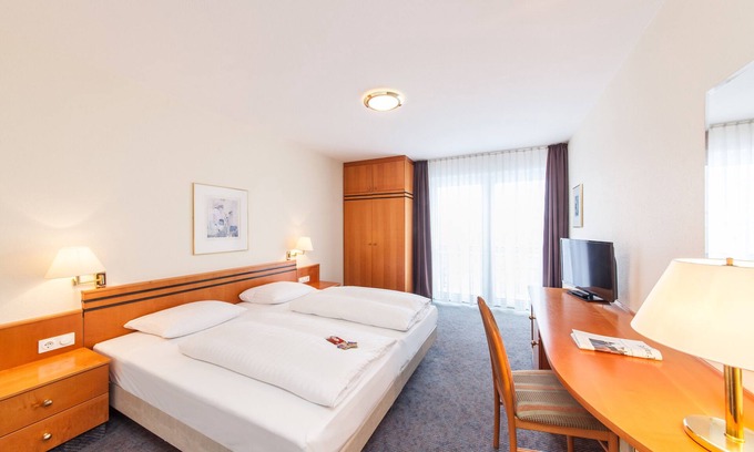 Suedwest Apartment | Vacation apartment/apartment for 5 guests with 50m² in Leipzig (157949)