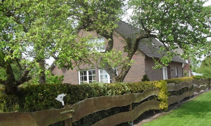 Walle Apartment | Vacation apartment Aurich East Frisia