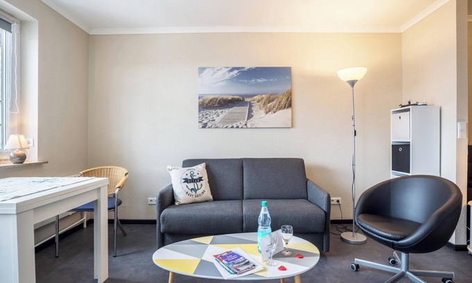 Mitte-Sud Apartment | Vacation Apartment "Ferienwohnung Ausblick" in the city center of Bremerhaven