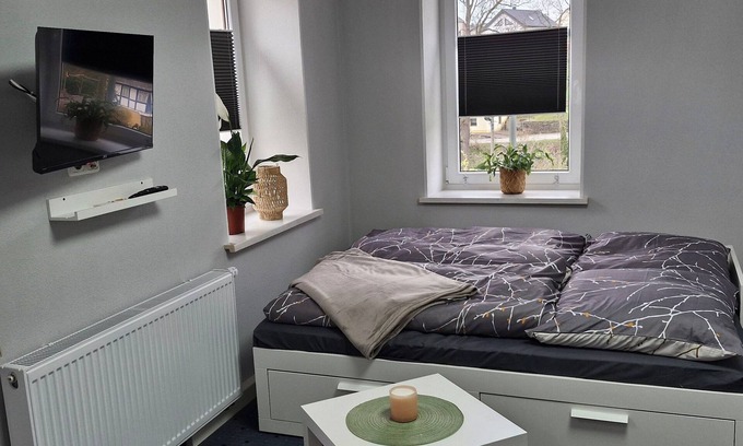 Grossschirma Other | Vacation apartment Schwalbennest