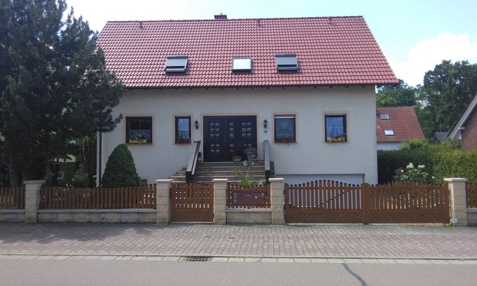 Markranstaedt Apartment | Vacation apartment/apartment for 3 guests with 85m² in Markranstädt (122846)