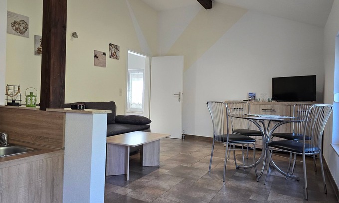 Groskoschen Apartment | Vacation Apartment Rostiger Nagel - Vacation Apartments "Am alten Backhaus"