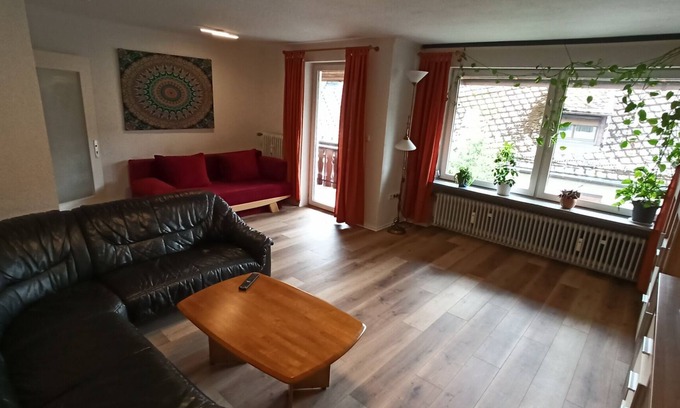 Steinwiesen Apartment | Vacation apartment 90sqm with large covered balcony