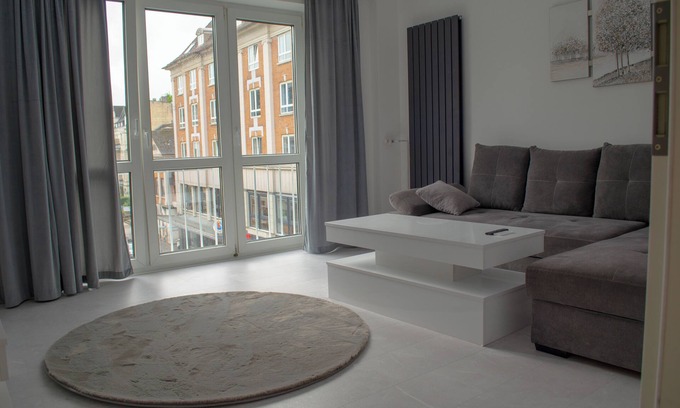 Brunswik Apartment | Vacation apartment in Kiel - at Dreiecksplatz