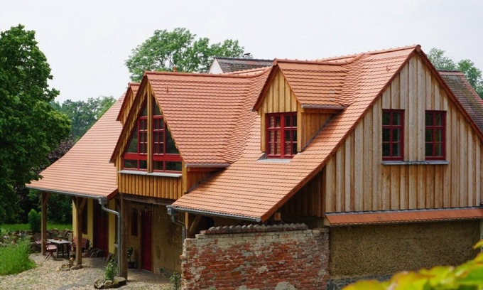 Taucha Apartment | Vacation apartment "Kirchblick" (Church View)