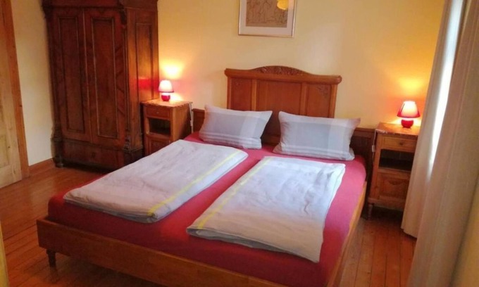 Wadern Apartment | Vacation apartment Tebeck's 1st floor - Ferienwohnungen Bistro Tebecks