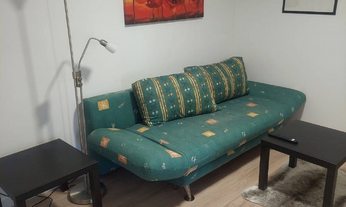 Mitwitz Apartment | Vacation apartment with view of moated castle