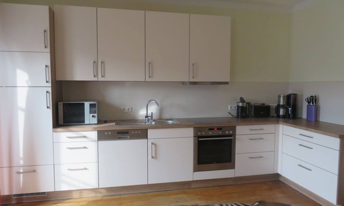 Heilsbronn Apartment | Vacation apartments Meyer, between Nuremberg and Ansbach A6/B14, near Playmobil Fun Park