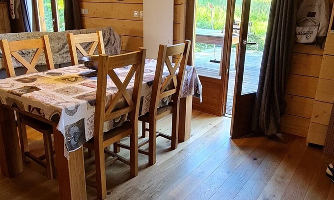 Matemale Ski Chalet | Vacation cottage Matemale
