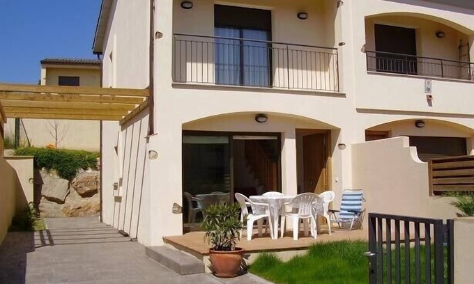 Torroella de Montgri House | Vacation home in Costa Brava: private garden, community pool.