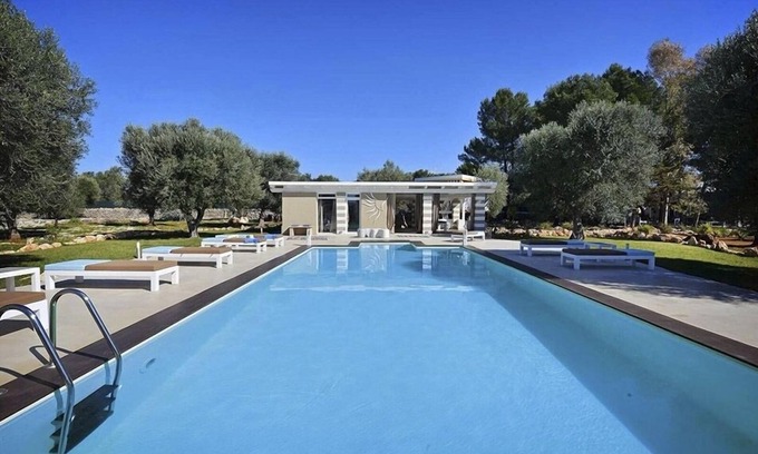 Sava Villa | vacation holiday villa rental italy, apulia, puglia, large villa, pool, air conditioning, near beaches, wi-fi internet,